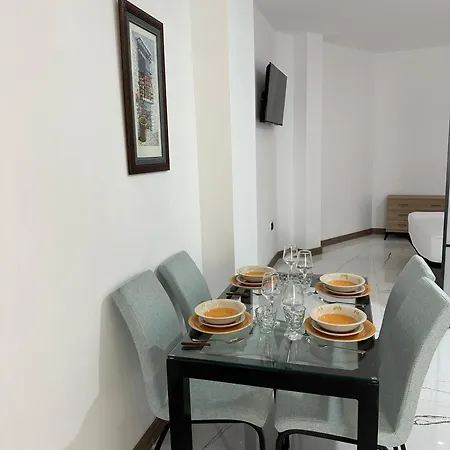 Ds Ziryab 5 Apartament